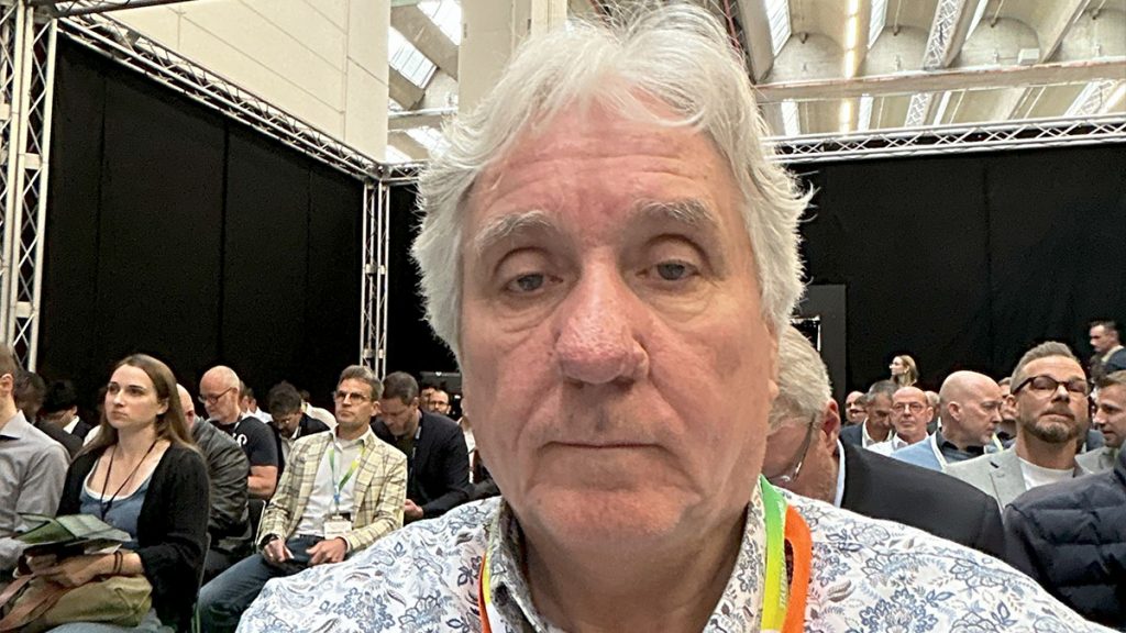 Achim Weidner beim Expertengespräch über den Innovationsmotor Infrastruktur auf der Tech Show Frankfurt 2026